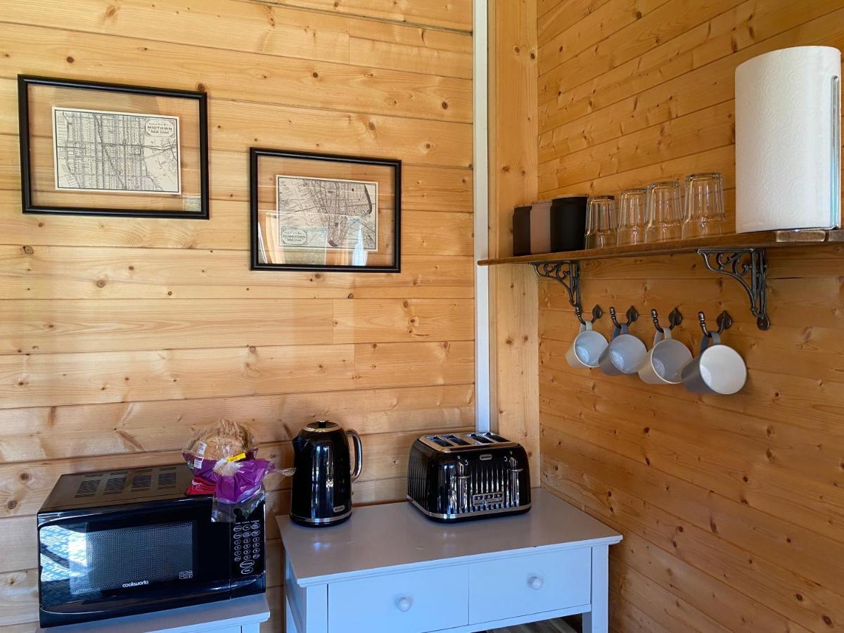 Modern Summerhouse Лимингтън Екстериор снимка
